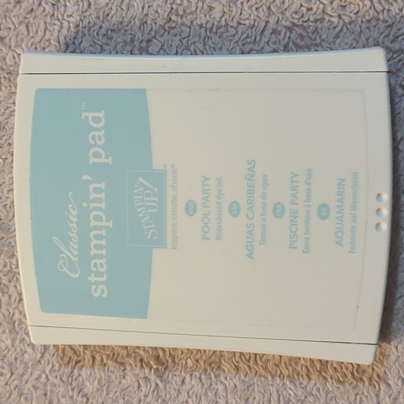 4 X classic Ink Stamp pads in 4 shades of blue - Picture 3 of 5